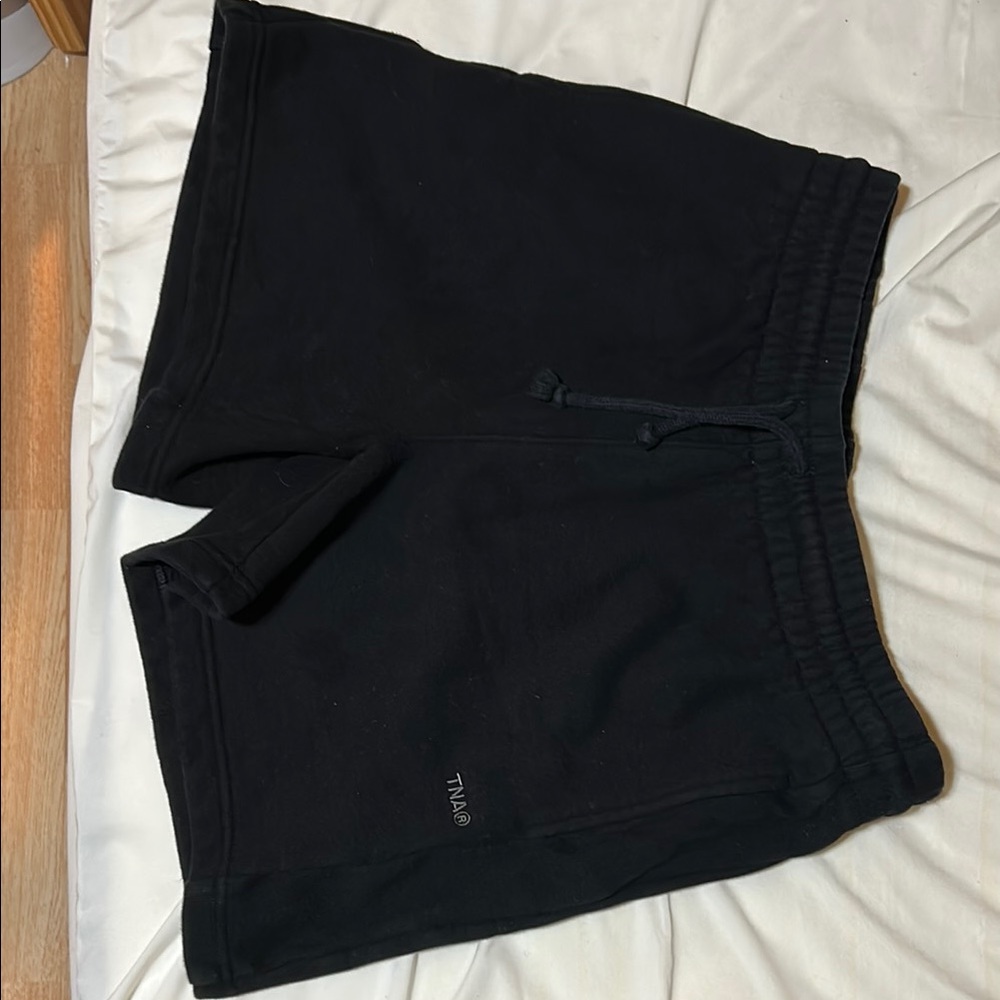 Aritzia Cozy Sweatfleece Boyfriend Mid-thigh Short